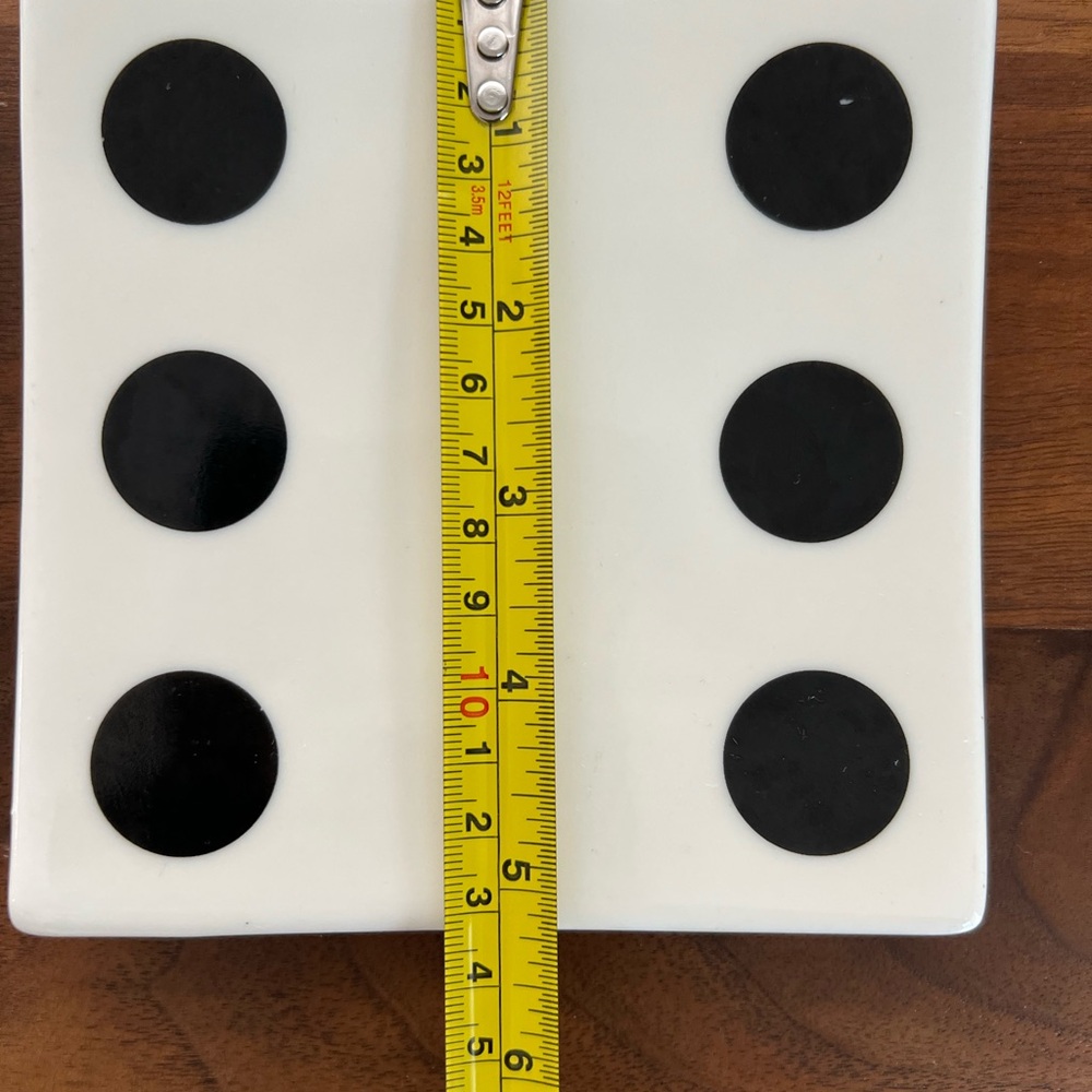 Set of Four Dice Design Square Plates - Picture 3 of 5